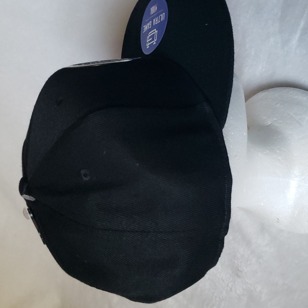 Los Angeles Lakers Black Cap. NWT. - Picture 5 of 8